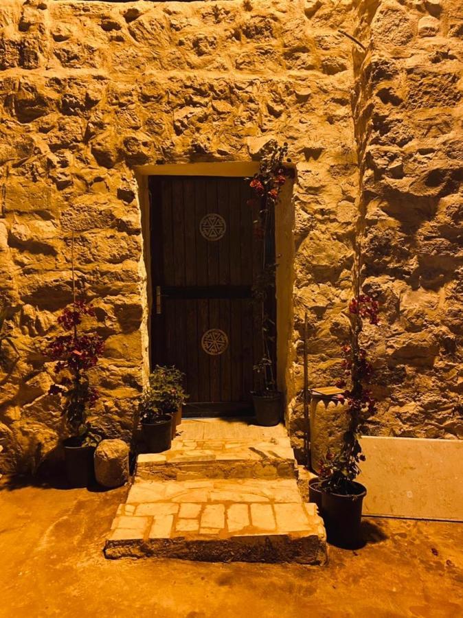 Ferienwohnung Ain Sett Karak Exterior foto